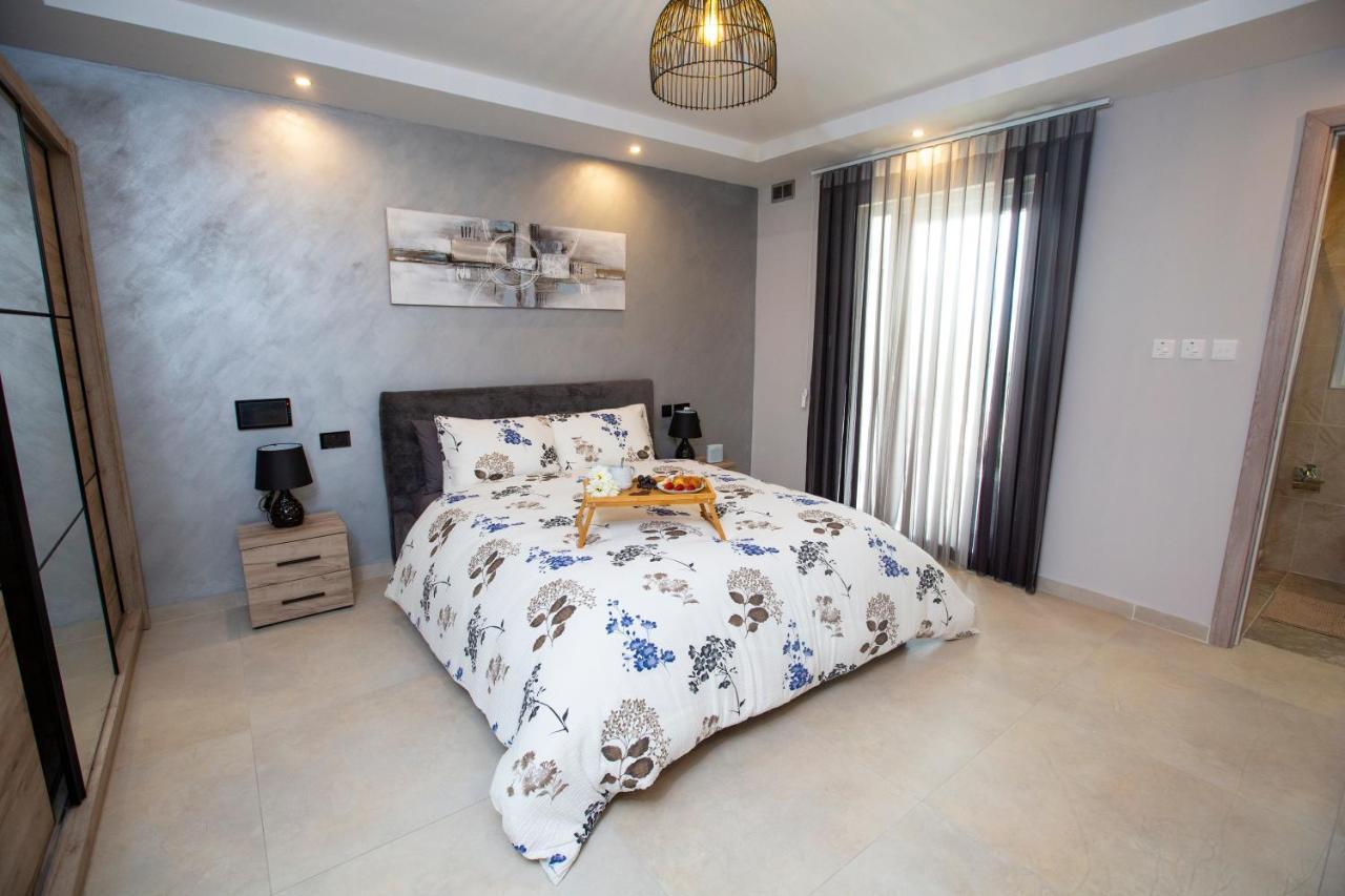 Honeycomb Designer Apartment 세인트폴스베이 외부 사진